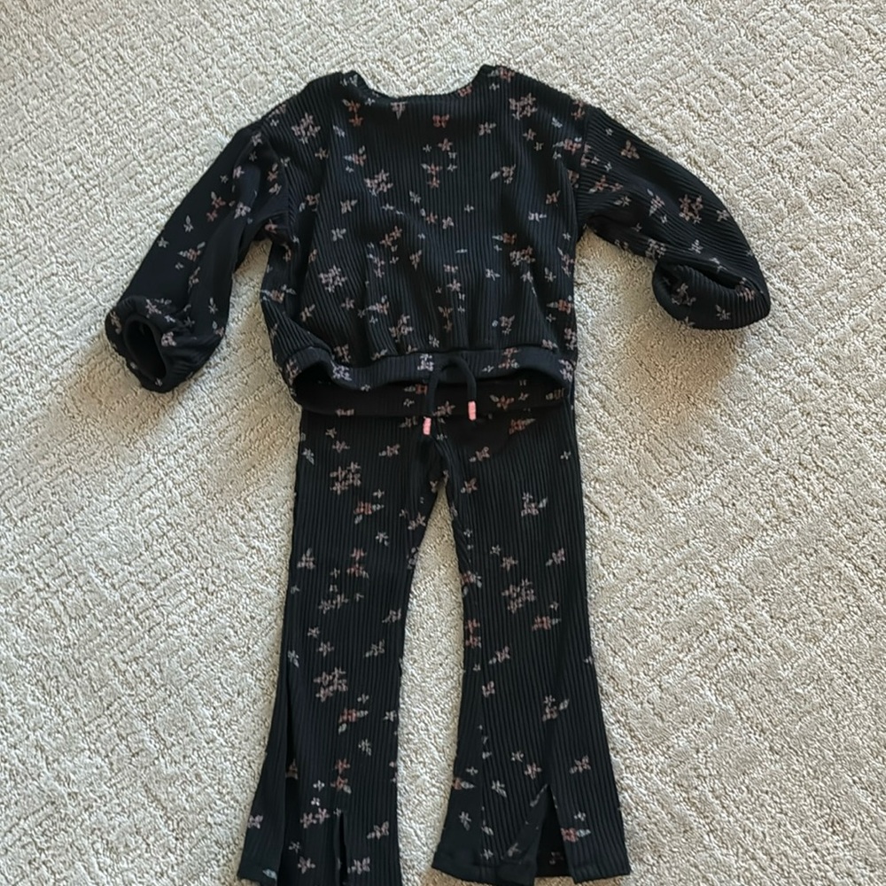 Jessica Simpson set